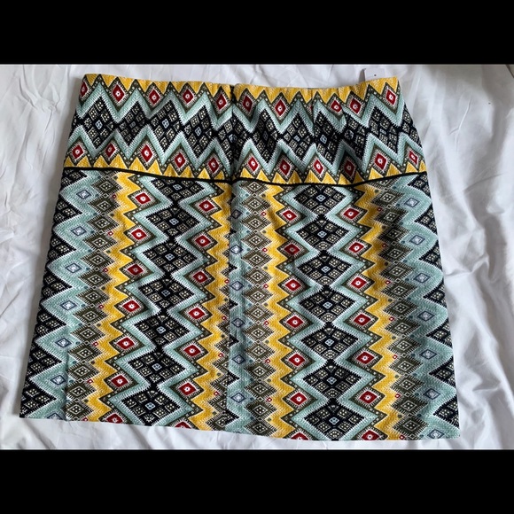 Aztec Print Skirt - Picture 5 of 6